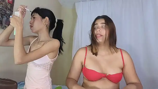 Snapshot of TOOKIOG chatting on 09/14/25, 03:44 TOOKIOG online show from 09/14/25, 03:44