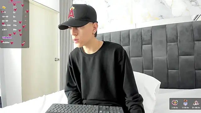 Dei v 48 online show from 02/19/25, 06:11