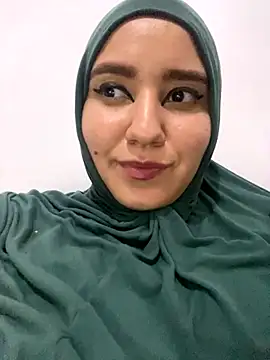 Snapshot of hannahayat chatting on 12/07/24, 03:04 hannahayat online show from 12/07/24, 03:04