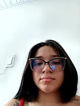 -VICKKY online show from 01/05/26, 07:17