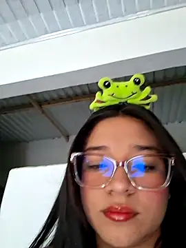 -VICKKY online show from 03/24/26, 01:49