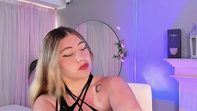 tiffany becker online show from 01/13/26, 01:05