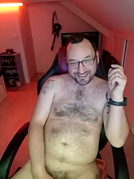 Fantaxx86 online show from 02/11/25, 01:30