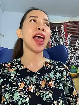 Cherry 6969 online show from 02/21/25, 12:06