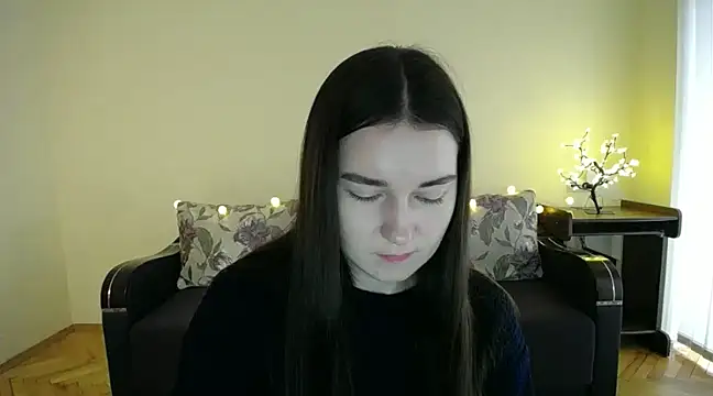 Pretty shy online show from 01/24/25, 08:34