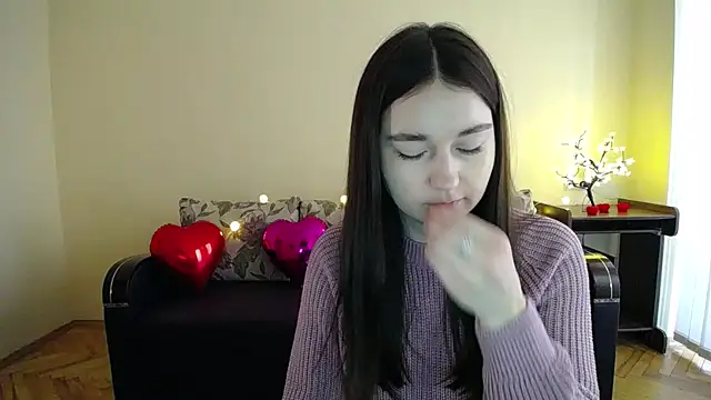 Pretty shy online show from 02/26/25, 12:03