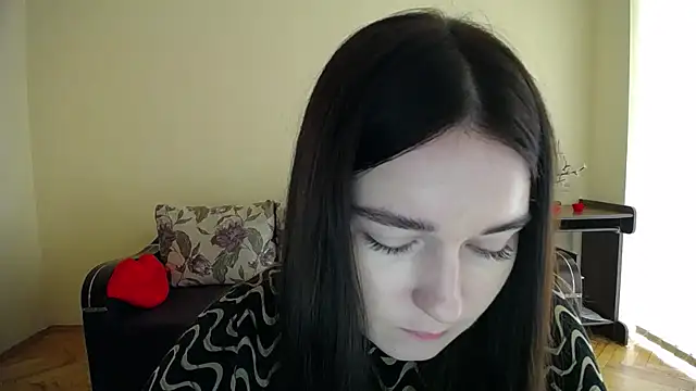 Pretty shy online show from 09/18/25, 09:55