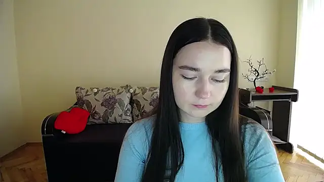 Pretty shy online show from 09/28/25, 08:52