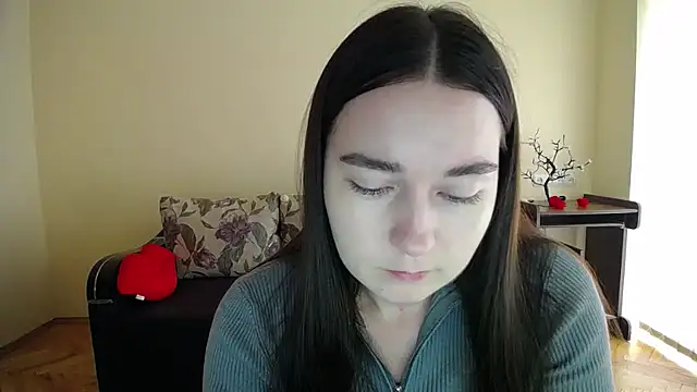 Pretty shy online show from 10/14/25, 08:48