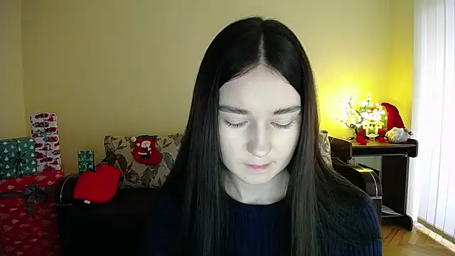 Pretty shy online show from 12/22/25, 09:50