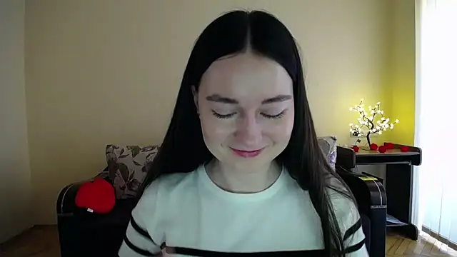 Pretty shy online show from 03/07/26, 09:50