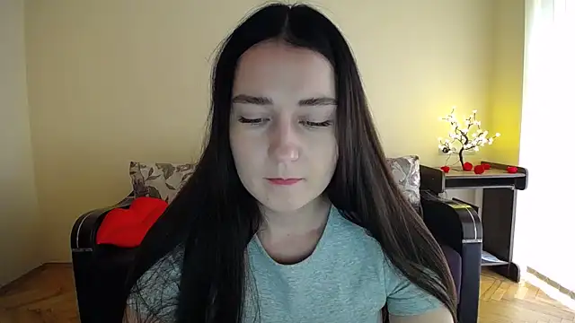 Pretty shy online show from 07/20/26, 08:50
