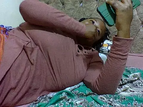 zoey10 online show from 03/04/26, 10:38