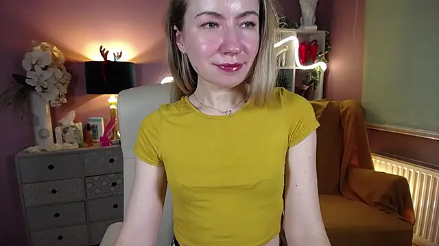 Snapshot of Mia_Tasty chatting on 12/29/24, 02:31 Mia Tasty online show from 12/29/24, 02:31