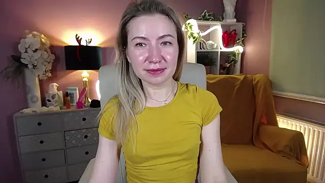 Snapshot of Mia_Tasty chatting on 12/29/24, 05:33 Mia Tasty online show from 12/29/24, 05:33