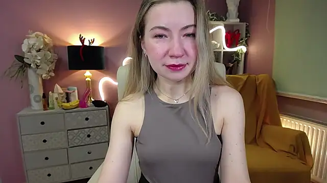 Snapshot of Mia_Tasty chatting on 12/31/24, 07:42 Mia Tasty online show from 12/31/24, 07:42