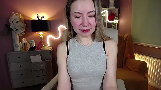Snapshot of Mia_Tasty chatting on 01/10/25, 07:46 Mia Tasty online show from 01/10/25, 07:46