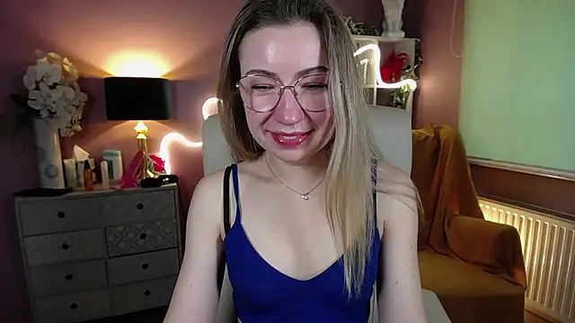 Snapshot of Mia_Tasty chatting on 01/18/25, 01:40 Mia Tasty online show from 01/18/25, 01:40