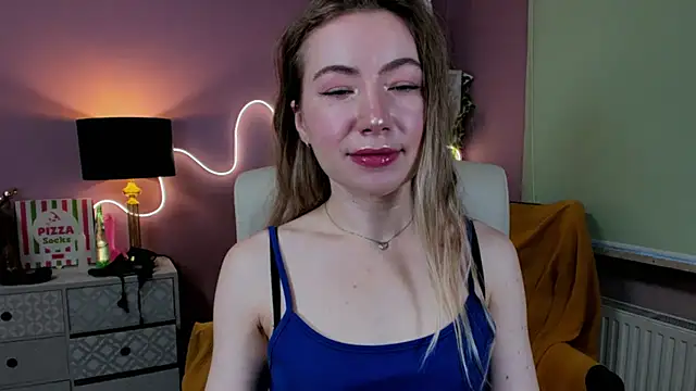 Mia Tasty online show from 10/30/25, 07:21