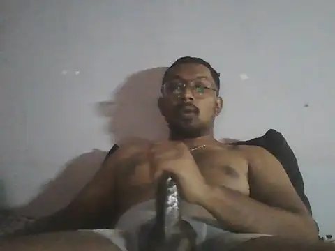 chennaibull101 online show from 10/18/25, 02:18