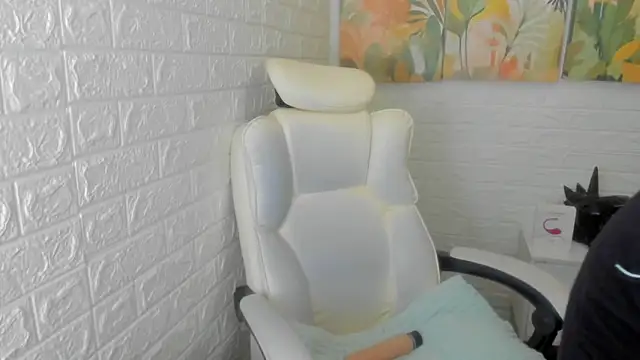 Snapshot of ImCrazzy chatting on 03/08/25, 06:58 ImCrazzy online show from 03/08/25, 06:58