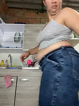 Emiily lee online show from 02/21/25, 10:17