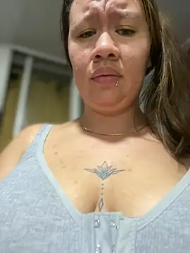 Emiily lee online show from 03/01/25, 12:45