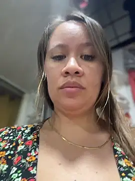 Emiily lee online show from 11/15/25, 02:20