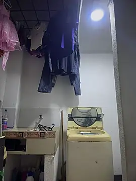 Emiily lee online show from 03/28/26, 09:20