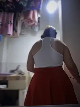 Emiily lee online show from 04/01/26, 10:27