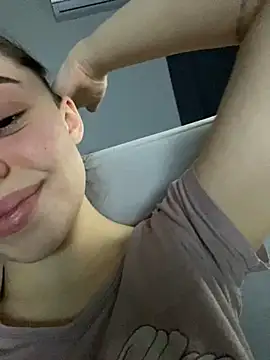 Snapshot of AnaWest chatting on 01/30/25, 09:25 AnaWest online show from 01/30/25, 09:25