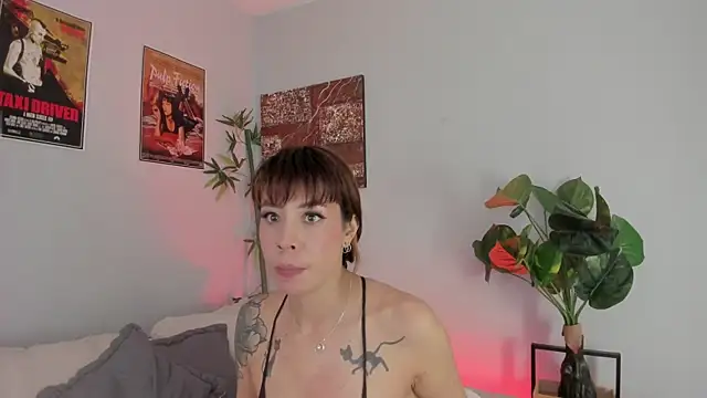 iriiina veneno online show from 10/04/25, 10:19