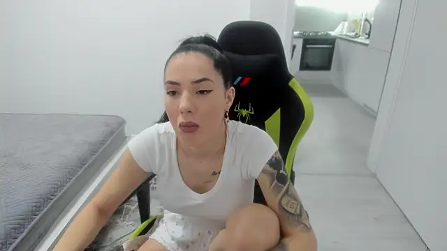 Emmapmg online show from 02/16/26, 12:45