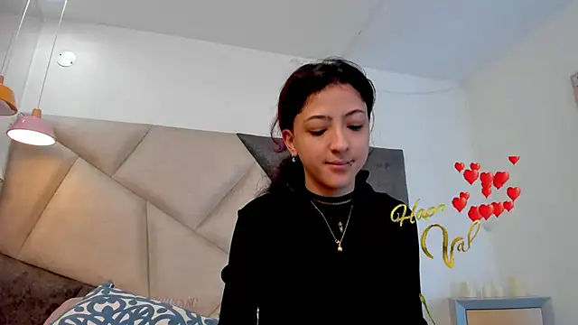 BonnieCute  online show from 02/15/26, 09:44