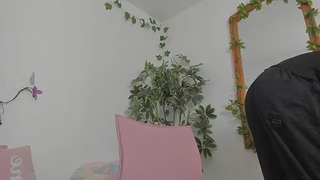 BonnieCute  online show from 07/13/26, 12:13