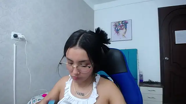 antonella sweetlittle online show from 01/17/25, 03:22