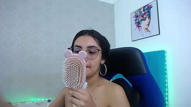 antonella sweetlittle online show from 11/26/25, 12:17