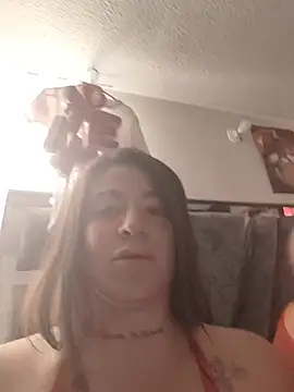 Snapshot of Alona_Evans chatting on 07/16/26, 08:15 Alona Evans online show from 07/16/26, 08:15