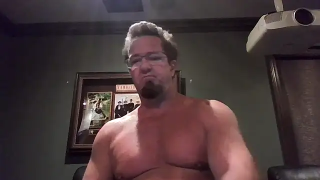 sluttydylan online show from 11/30/25, 02:15