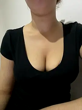 farah-36 online show from 11/11/25, 11:16