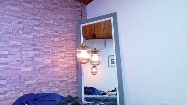 nextdoor fantasy1 online show from 04/22/26, 03:31