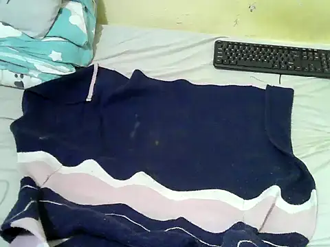 Quincy joyy online show from 02/24/25, 01:53