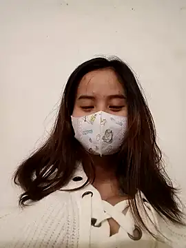 Snapshot of Nobita2z chatting on 12/24/24, 03:47 Nobita2z online show from 12/24/24, 03:47