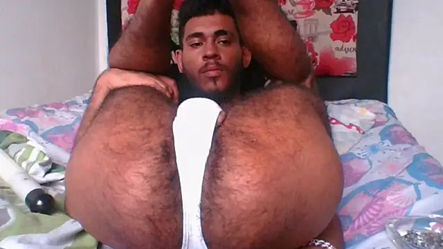 MaximoSualteza777 online show from 02/15/25, 08:54