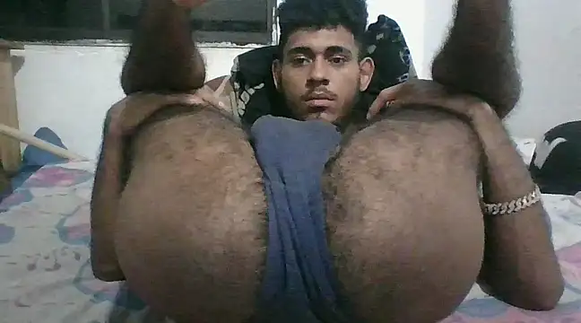 MaximoSualteza777 online show from 03/10/25, 12:51