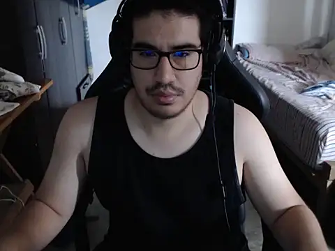 thealfawolf01 online show from 01/12/26, 05:29