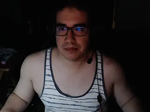 thealfawolf01 online show from 04/21/26, 05:58