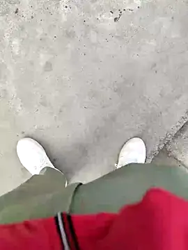 cumshotboy01 online show from 01/06/25, 10:46