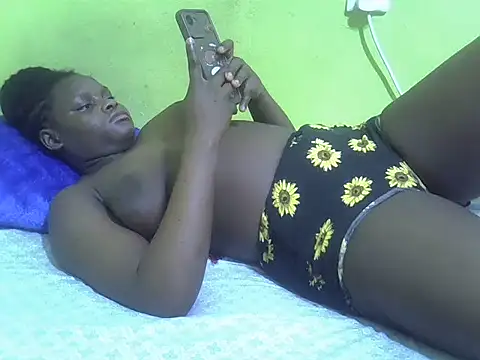 queendebbie online show from 09/16/25, 01:12