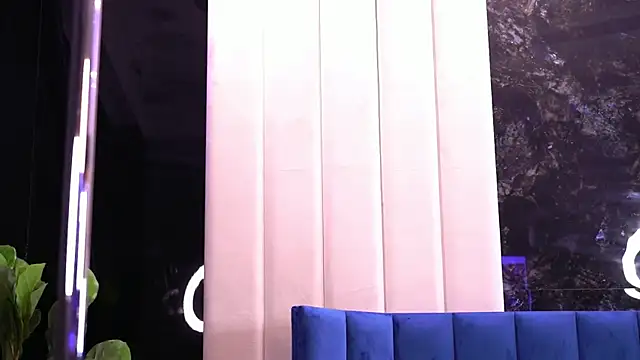 Snapshot of AishaDevoe chatting on 01/25/25, 07:07 AishaDevoe online show from 01/25/25, 07:07